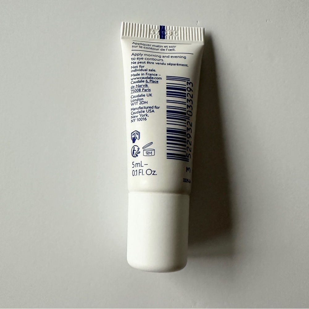 CAUDALIE Vinoperfect Brightening Eye Cream - Picture 3 of 7